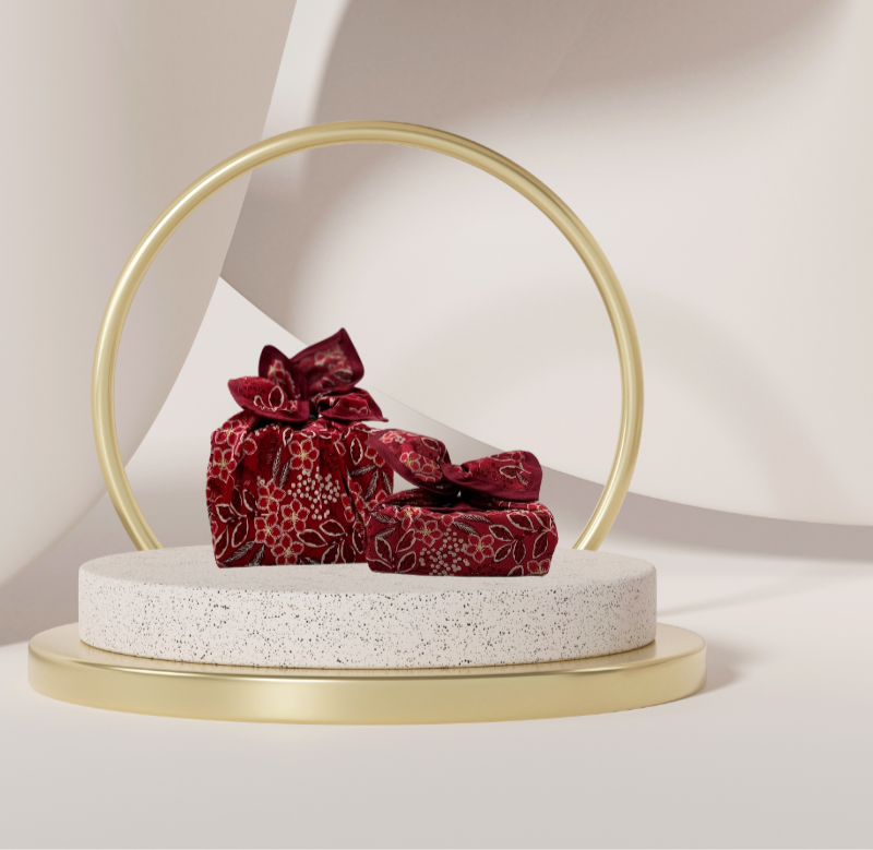 Gilded Christmas Blooms